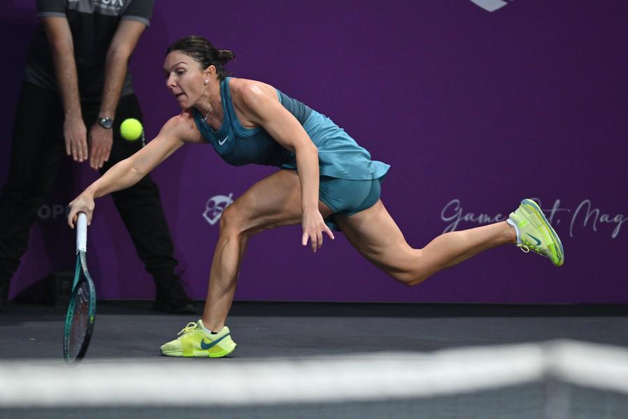 Simona Halep a jucat ultimul meci din carieră la Cluj, pe 4 februarie 2025 / foto: Imago Antrenor de tenis român, stabilit de 18 ani în Cipru: „Lucrurile au luat-o razna” » Cât costă chiriile în Limassol + cine e sportivul-fenomen în țara Afroditei: „Ca Halep și Năstase”