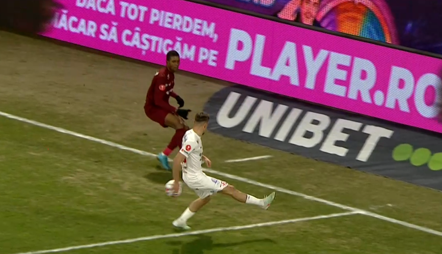CFR Cluj - Hermannstadt 1-0 » Fotbal puțin, două faze controversate și instinctul lui Munteanu » CFR Cluj obține trei puncte mari! Cum arată clasamentul acum