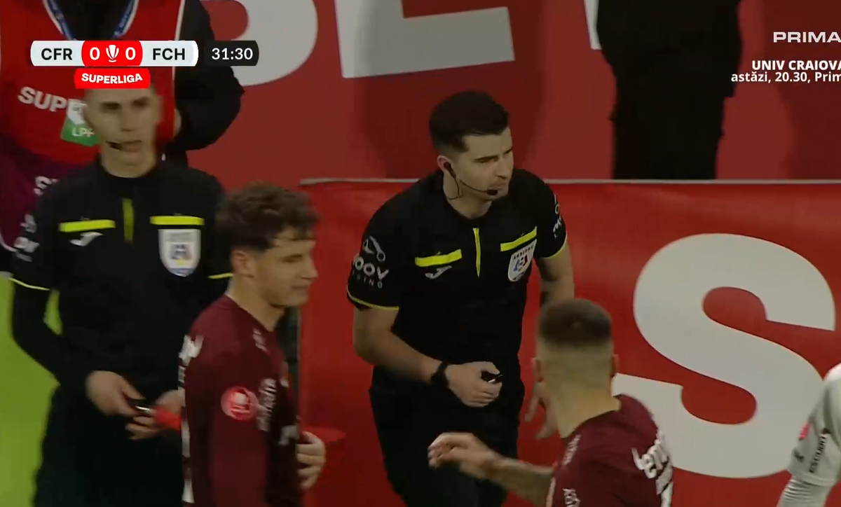 Faza la care mingea a lovit mână lui Căpușă în CFR Cluj - Hermannstadt