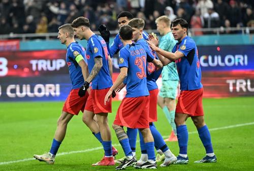 Fotbaliștii celor de la FCSB, foto: Facebook