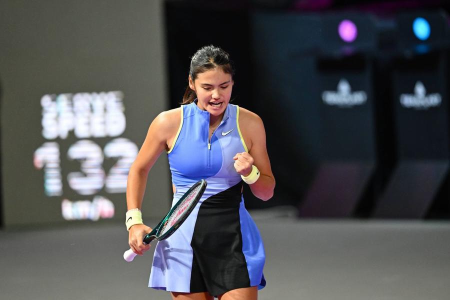 Emma Răducanu s-a calificat în finala Transylvania Open/Foto: Imago Images Sorana Cîrstea, CAMPIOANĂ la Transylvania Open! A cedat doar două game-uri în finala cu Emma Răducanu