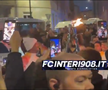 Cristi Chivu poartă flacăra olimpică prin Milano / FOTO: Captură X