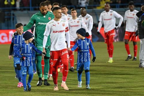 Costel Orac nu e complet mulțumit de lotul lui Dinamo/ foto: farulconstanta.com