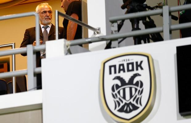 Depunctare-record! PAOK Salonic iese iar din lupta la titlu din cauza lui Savvidis