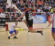 DINAMO - STEAUA 23-22 // Derby încins! „Dulăii” au câștigat dramatic meciul cu marii rivali