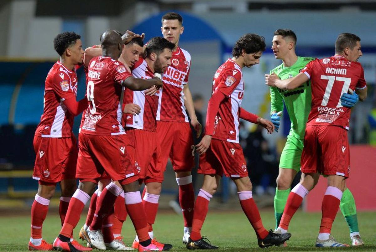 NOTE GSP: Patru jucători de la Dinamo, sub media echipei! Cine a impresionat + ce fotbalist a luat 2