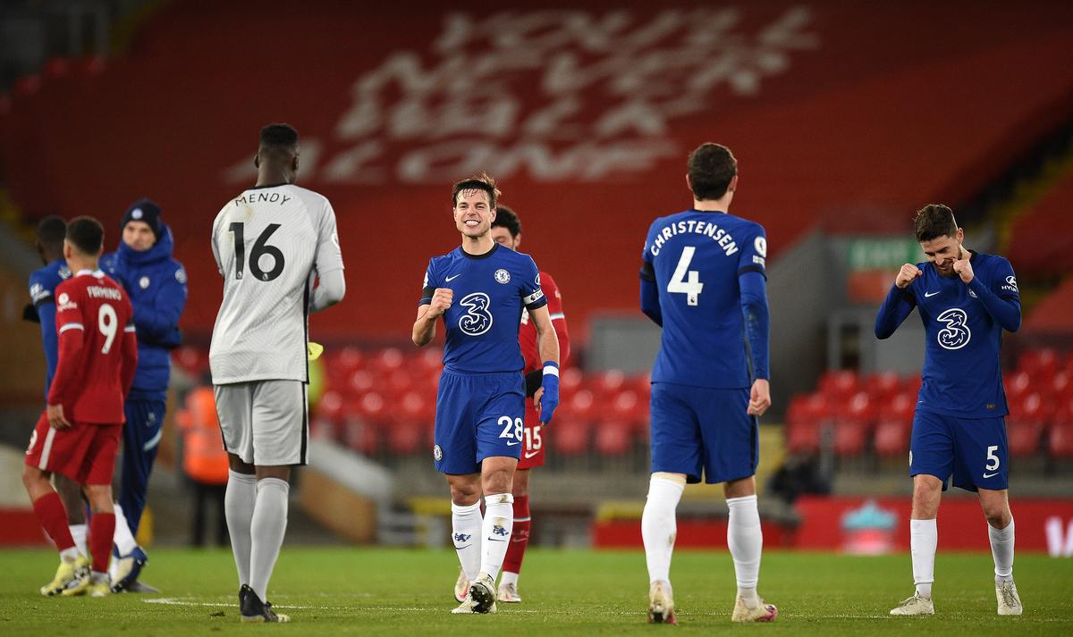 FOTO Liverpool nu se regăsește în Premier League! Bornă rușinoasă atinsă pentru prima dată în istorie după înfrângerea cu Chelsea