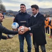 Adrian Mutu, în vizită la Valea Doftanei / Sursă foto: Facebook Primăria Valea Doftanei