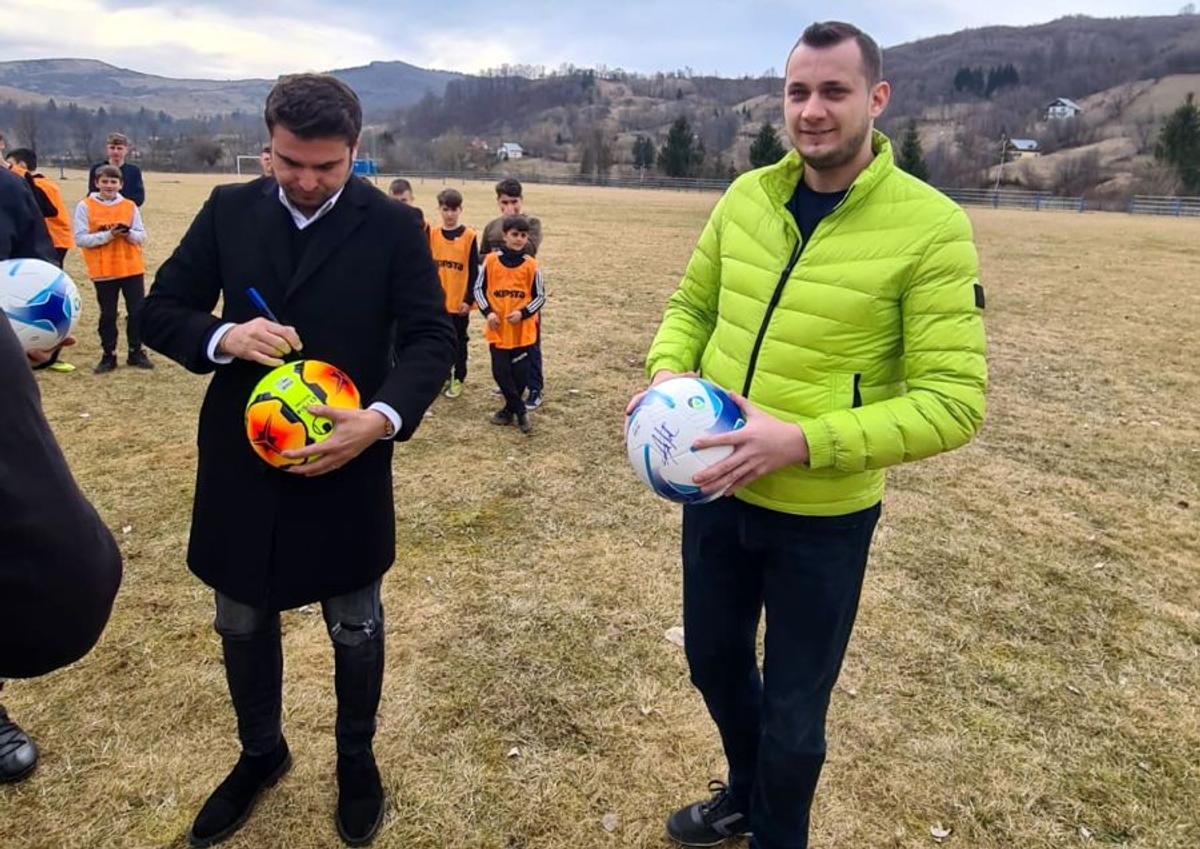 Adrian Mutu, vizită la Valea Doftanei