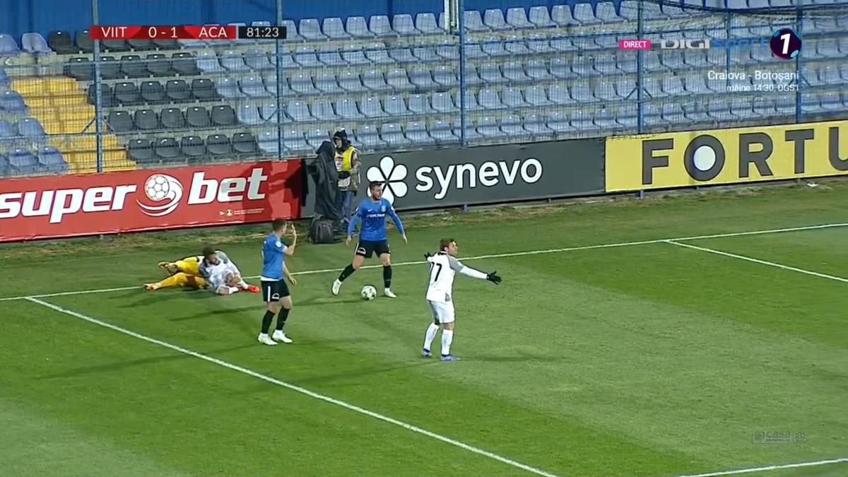 FOTO Hai cu VAR-ul! Ce (NU) a văzut arbitrul?! Încă o greșeală imensă, rezultat viciat!