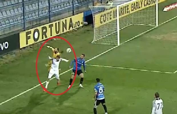 FOTO Hai cu VAR-ul! Ce (NU) a văzut arbitrul?! Încă o greșeală imensă, rezultat viciat!