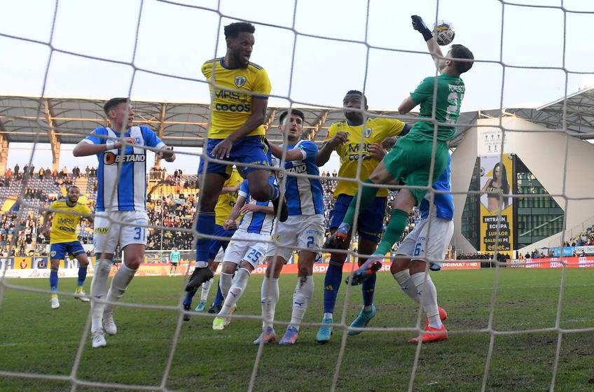 „Lupii galbeni” au pierdut și cu CSU Craiova / FOTO: Facebook@ Petrolul Ploielști