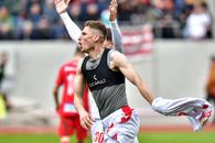Trecut pe la FCSB și Rapid, Iulian Roșu e categoric: „La Dinamo e cel mai frumos grup de când sunt în fotbal. Parcă joc în străinătate” » Ce spune despre play-off și promovare