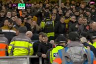 Fanii lui Manchester United n-au mai suportat umilința! Scene rar văzute la un meci de Premier League
