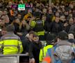 Fanii lui Manchester United n-au mai suportat umilința! Scene rar văzute la un meci de Premier League