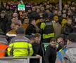 Fanii lui Manchester United n-au mai suportat umilința! Scene rar văzute la un meci de Premier League