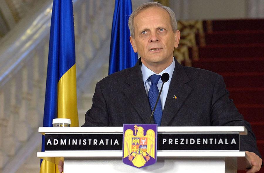 Stolojan a fost prim-ministru al României între 1 octombrie 1991 și 19 noiembrie 1992 / Sursă foto: Imago Images Fostul prim-ministru al României, interviu exploziv în ziua în care Simona Halep și-a aflat verdictul: „Ce să facă, să umble cu chimistul după ea? S-a dat pe mâna ăluia...” + Le arată obrazul românilor anti-Halep