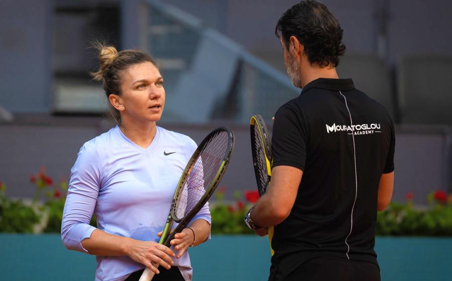 Simona Halep și Patrick Mouratoglou // foto: Imago A sosit mesajul de la Darren Cahill pentru Simona Halep: „Nimic nu a venit ușor pentru tine. Niciodată”