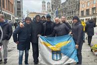 Tifosii lui Lazio au cântat cu Ștefan Radu într-o faimoasă berărie din Munchen. Unii dintre ei au scandat și lozinci fasciste și au făcut salutul nazist