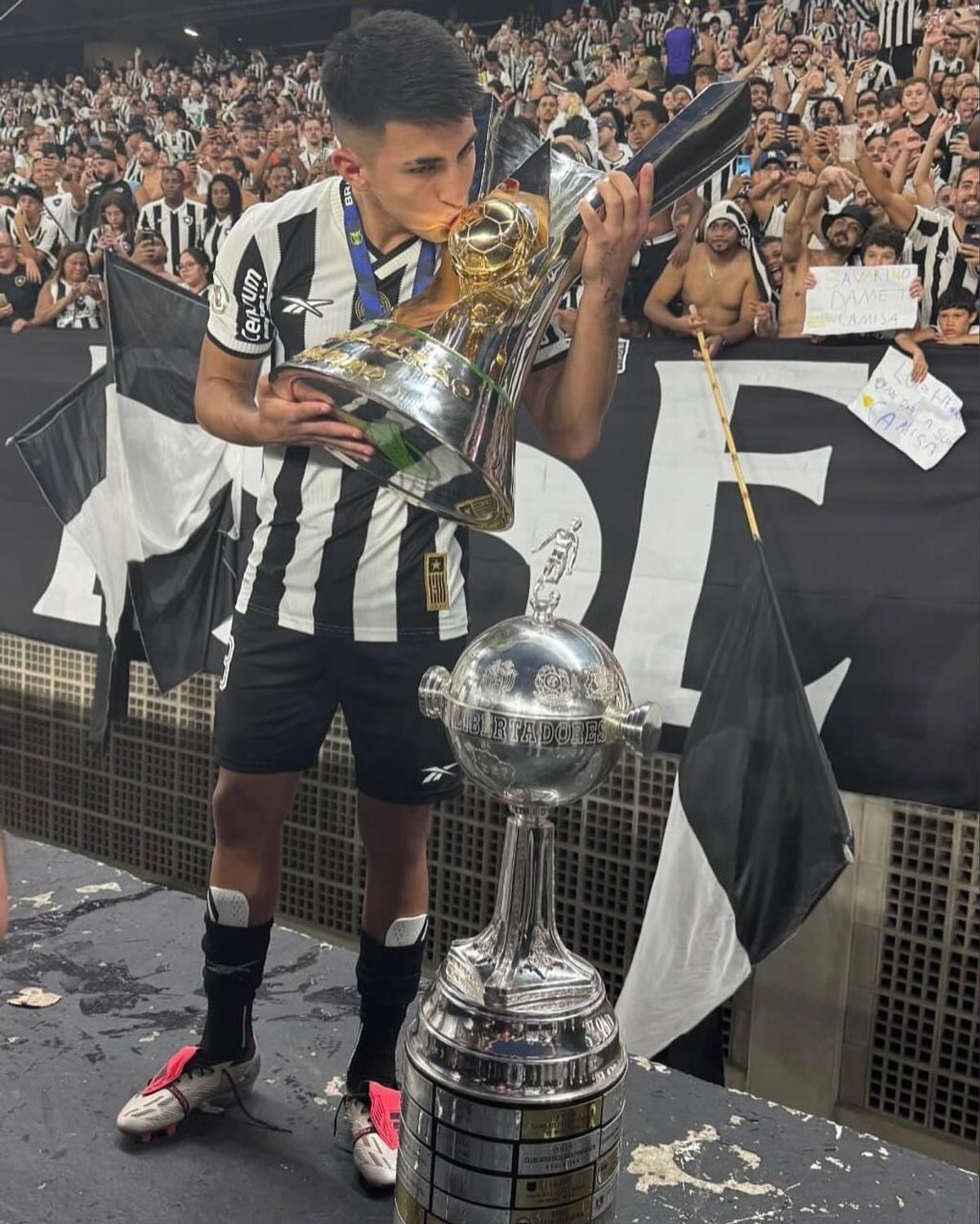 Thiago Almada, mijlocașul ofensiv argentinian al lui Lyon. Foto: Instagram
