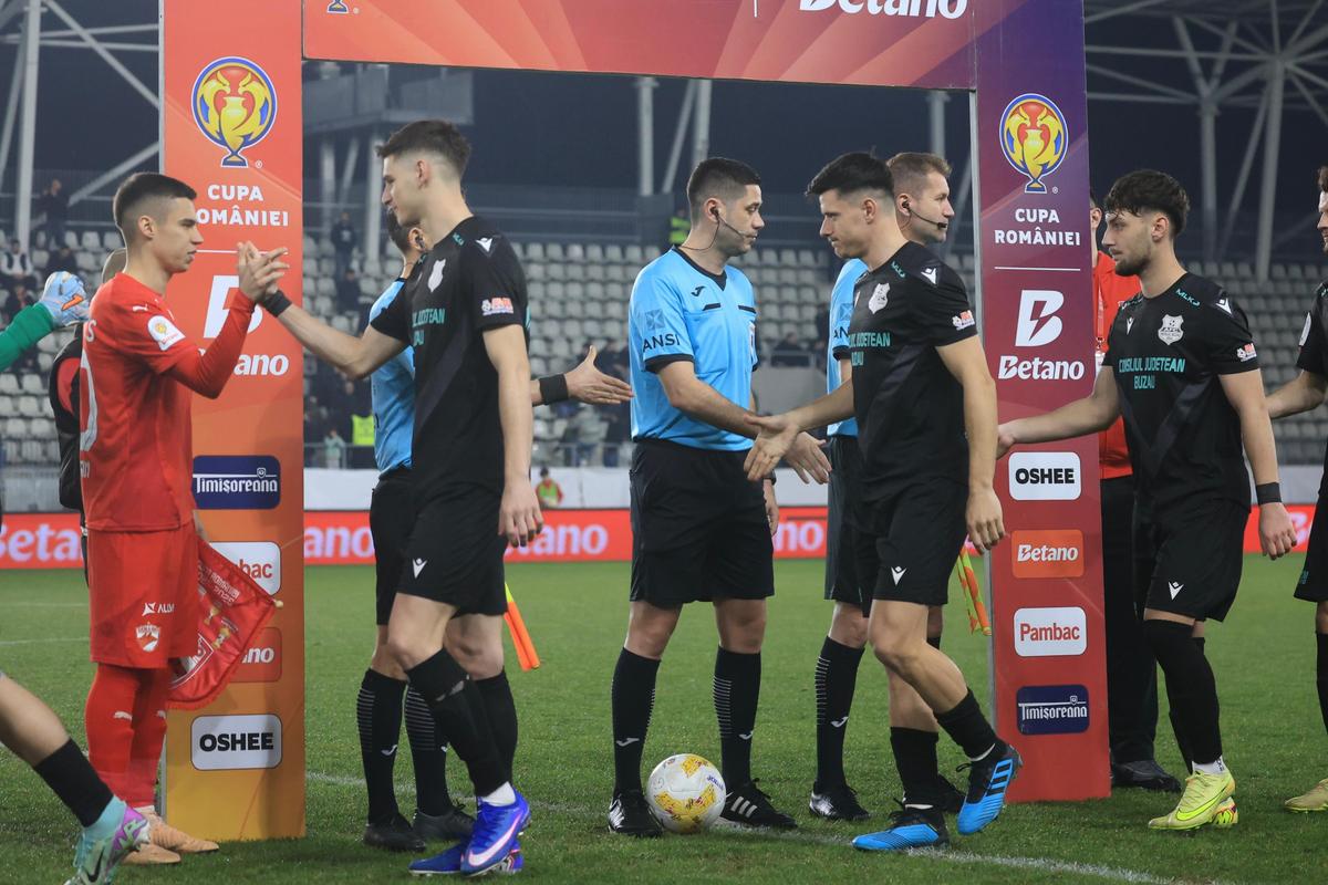 Dinamo - Metalul Buzău, duel în sferturile Cupei României Betano