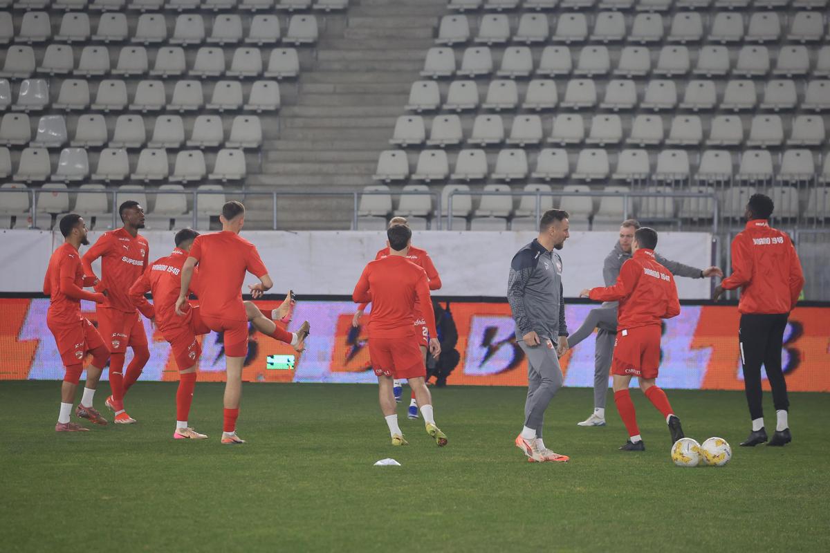 Înainte de Dinamo - Metalul Buzău, 5 martie 2026