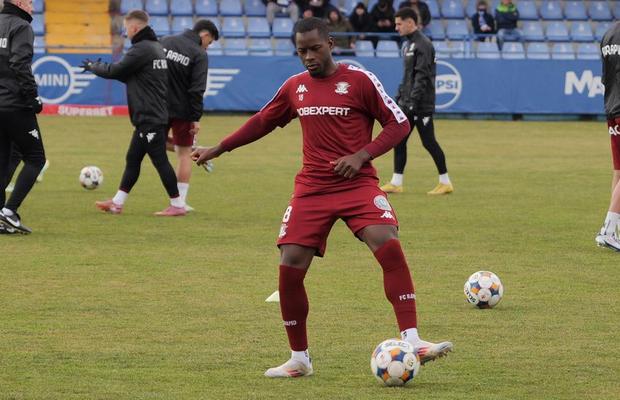 Kader Keita a mers azi la baza Rapidului. Angelescu povestește ce s-a întâmplat: „Nu este bine”
