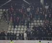 O parte dintre suporterii lui Dinamo, din Peluza Cătălin Hîldan, au părăsit stadionul în minutul 53 // FOTO: Ionuț Iordache (GSP)