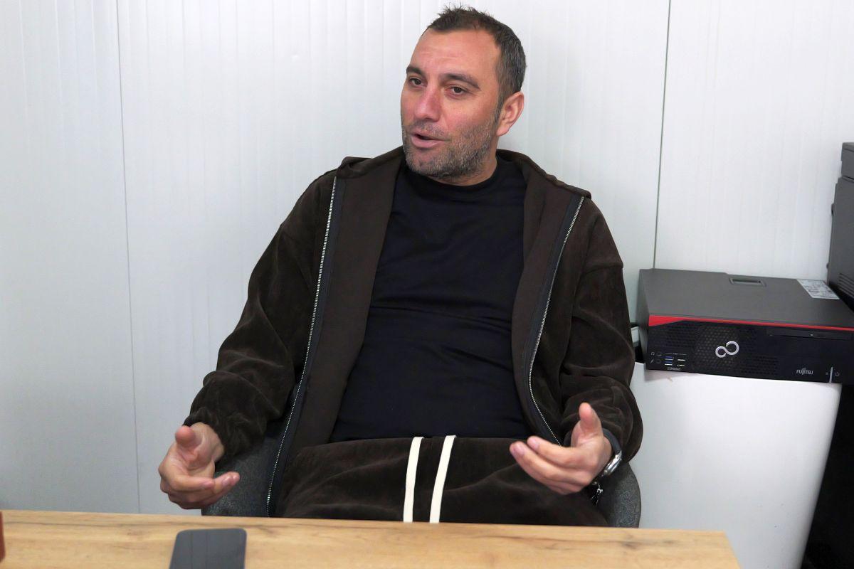 Fostul mare talent al Ligii 1 e dezvoltator imobiliar! Gazeta l-a găsit pe șantier, lângă București: „Spre rușinea mea, am reușit prea puțin în fotbal!” + „Noi am fost cobaii lui Neubert”