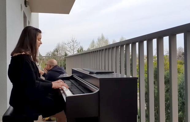 COVID-19. VIDEO Celia Dumitrescu, fiica fostului soț al Anamariei Prodan, recital de Bach și Schubert în Pipera