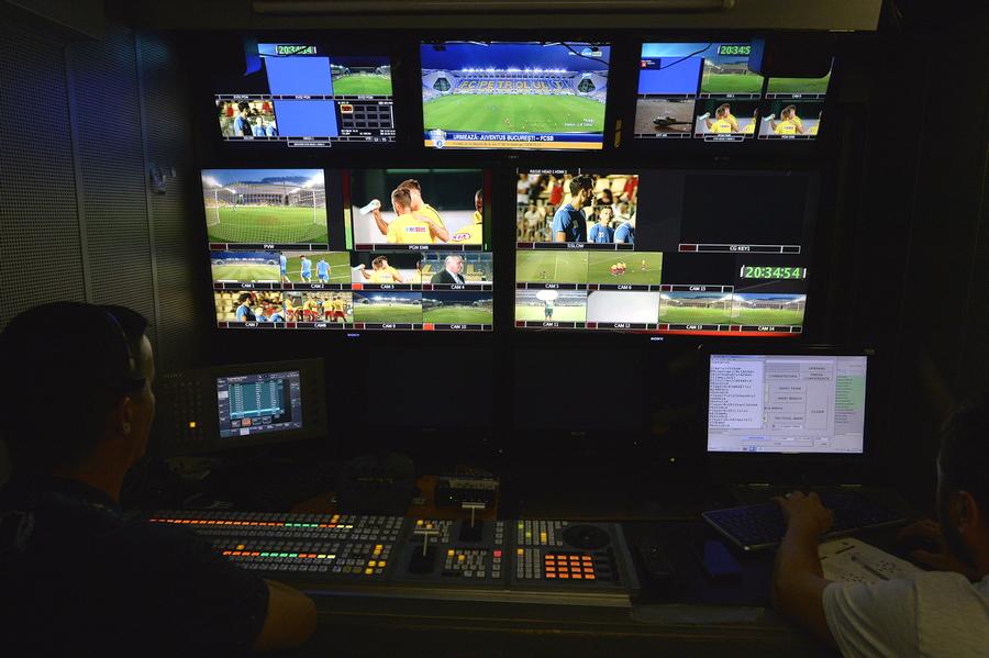 EXCLUSIV. Puneți-vă centurile de siguranță! Liga 1 se pregătește de turbulențe majore, toate cluburile au tăiat deja sau pregătesc tăieri salariale
