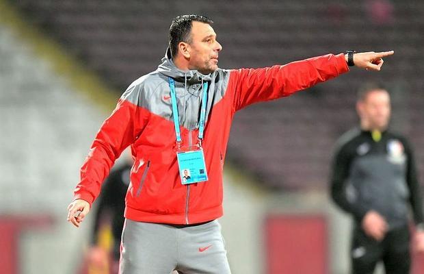 Ironii către Petrea: „Aș fi vrut să vorbească despre asta” + „CSU nu e Craiova și FCSB nu e Steaua!”