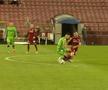 Lupta pentru play-off, influențată de haosul din CFR - Dinamo » Clinceni, tot mai aproape de un moment istoric