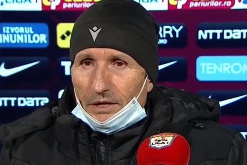 CFR Cluj a învins-o pe Dinamo, scor 1-0. Gigi Mulțescu s-a dezlănțuit la final la adresa brigăzii de arbitraj condusă de Marcel Bîrsan.