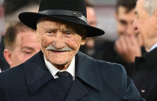 Strigătul unei legende: „Rapid nu că m-a uitat, m-a aruncat!” » Soția acuză: „Habar n-aveau că mai trăiește, credeau că e o glumă”