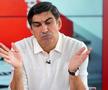 Victor Pițurcă, 65 de ani, e impresionat de atmosfera pe care o creează fanii Rapidului.