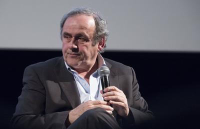 Corupție?! Platini ar fi primit un cadou de lux de la Putin pentru votarea Rusiei!