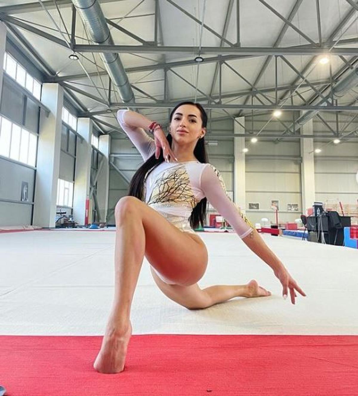 Larisa Iordache, însărcinată în cinci luni » Fosta gimnastă a publicat noi imagini pe contul de socializare