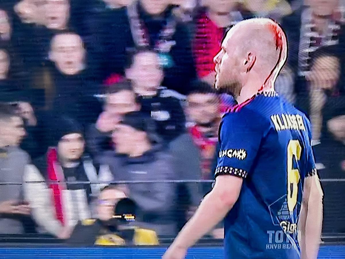 „A fost o atmosferă bolnavă” » Noi detalii de la haosul Feyenoord - Ajax! Antrenorul a intrat pe teren: „Folosiți-vă creierul, la naiba!"