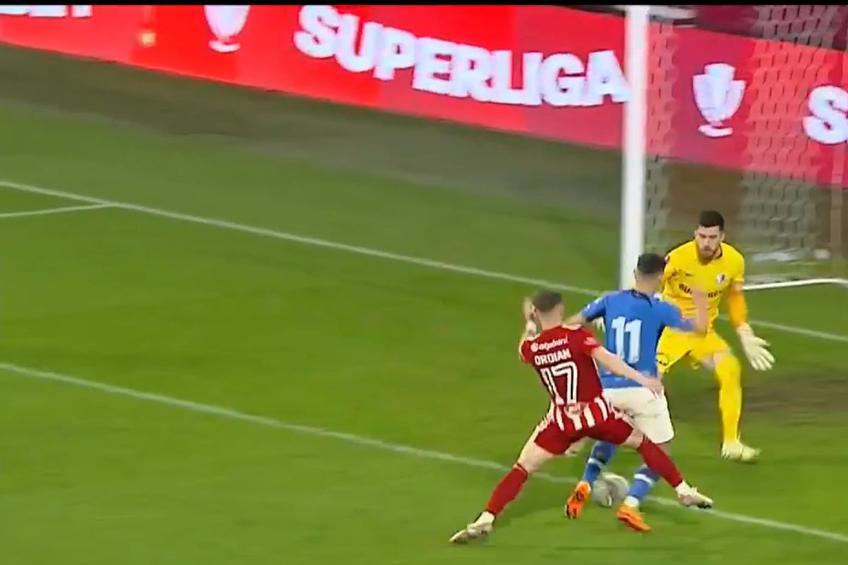Fază controversată în Sepsi - Farul, foto: captură de ecran Digi Sport