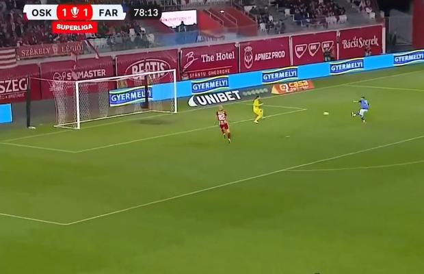 Becali, Șucu, îl mai vreți? Cel mai dorit atacant din Superliga, ratare ULUITOARE singur cu portarul! Hagi a rămas împietrit pe bancă