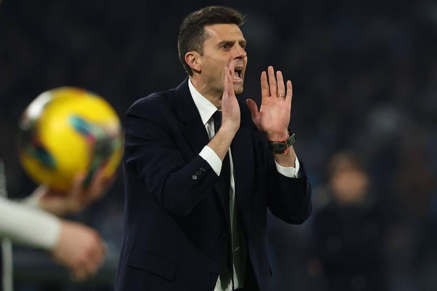 Thiago Motta a înregistrat 18 victorii, 16 egaluri și 8 înfrângeri ca antrenor al lui Juventus / Foto: Imago Radu Drăgușin a rămas fără antrenor la Fiorentina » Cine e favorit să îl înlocuiască pe Fabio Grosso