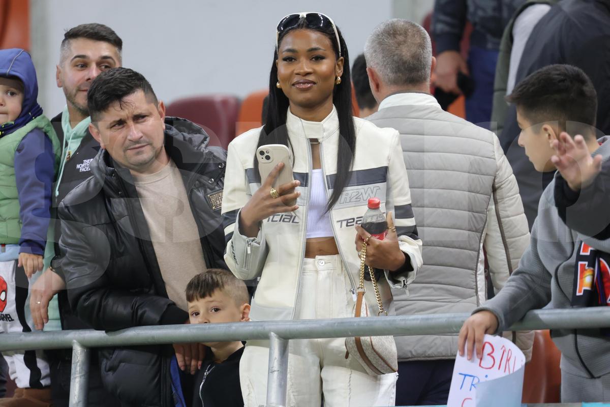 Siyabonga Ngezana, surprins de un copil după FCSB - U Cluj! Cadoul a ajuns în brațele partenerei