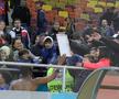 Siyabonga Ngezana, surprins de un copil după FCSB - U Cluj! Cadoul a ajuns în brațele partenerei