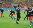 Imagini de la încălzire, înainte de FCSB - U Cluj / foto: Ionuț Iordache (GSP)