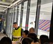 Jucătoarele au venit la suporteri, au luat copiii în brațe, au dat autografe / foto: GSP