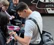 8 detalii de la Rapid - U Cluj » Scandări împotriva Legii 4, gest special pentru Mircea Lucescu + noul „transfer” la primul meci