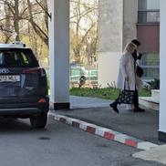 Neli și Marilu Lucescu, soția și nepoata fostului selecționer, foto: Marius Mărgărit / GSP