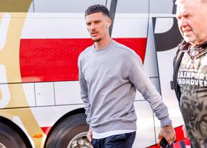 Paradoxul Man la PSV Eindhoven » „Riscă să ajungă a patra soluție pe post, dar Peter Bosz nu-i închide ușa”