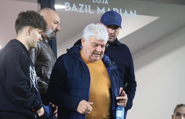 Ioan Andone l-a pulverizat în direct la TV pe căpitanul Alex Dobre: „Nu se pune problema să îl mai lași să joace”
